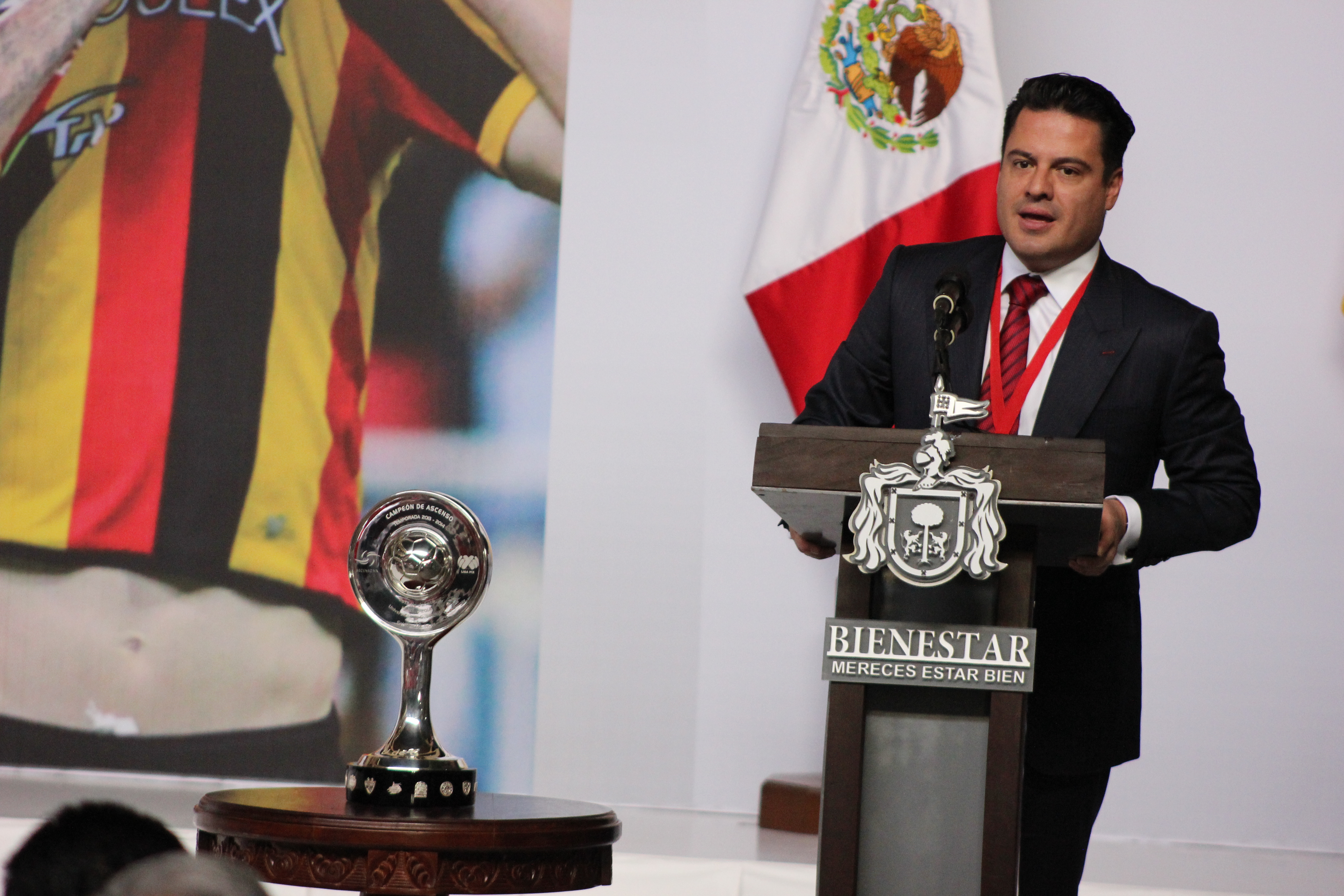 Visita de los Campeones Leones Negros a Palacio de Gobierno | Gobierno del  Estado de Jalisco